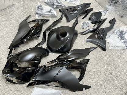 Kawasaki Ninja ZX6R 636 Fairings (2024-2025) Gloss Black, Matte Black at KingsMotorcycleFairings.com