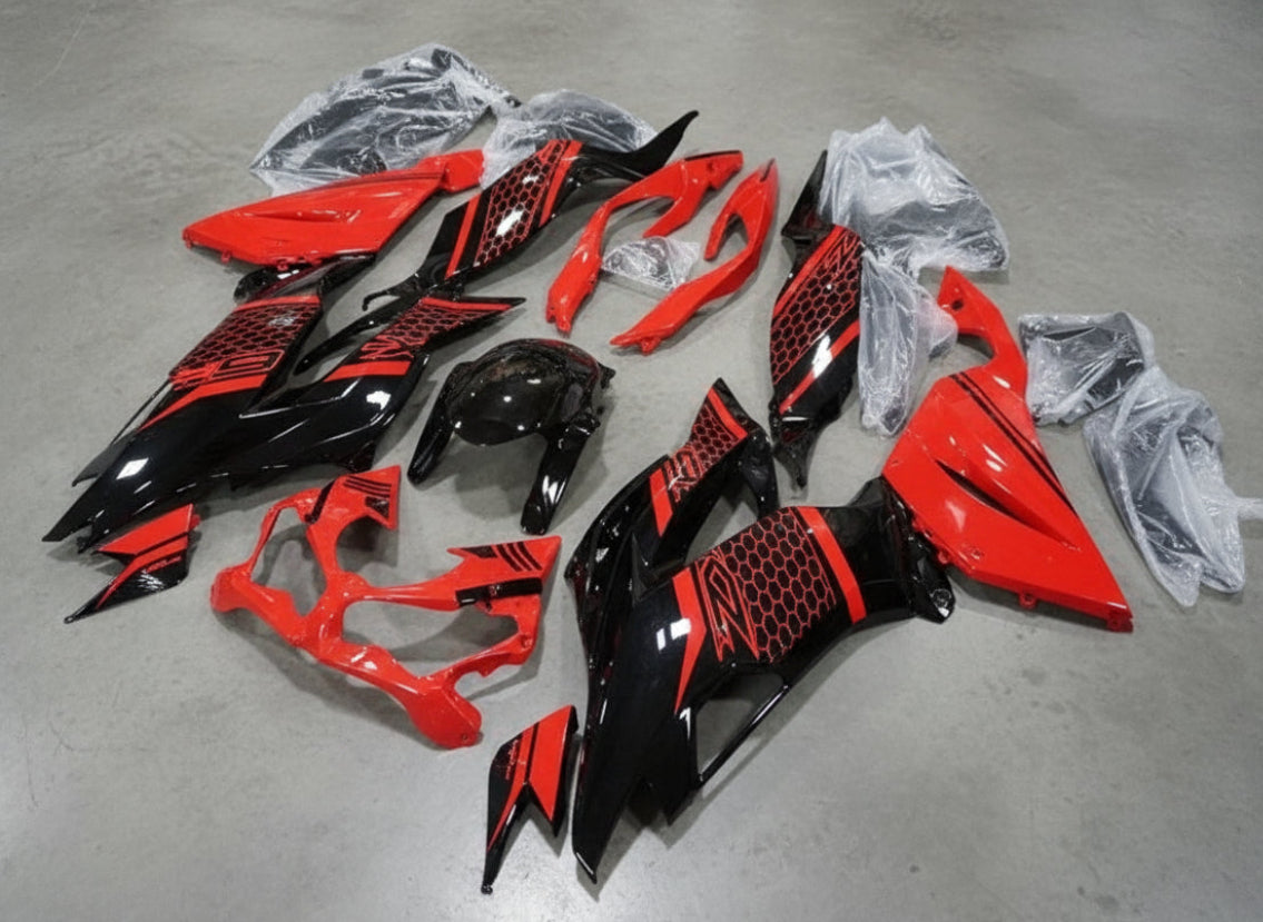Kawasaki ZX6R 636 Fairing Kit (2019-2023) Black, Red Honeycomb at KingsMotorcycleFairings.com