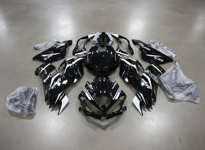 Kawasaki ZX6R 636 Fairings (2019-2023) Black, White Stripe at KingsMotorcycleFairings.com