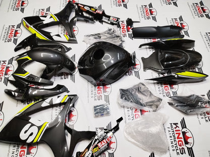SUZUKI GSXR600 FAIRING KIT (2006-2007) FAUX CARBON FIBER, NEON YELLOW, WHITE at KingsMotorcycleFairings.com