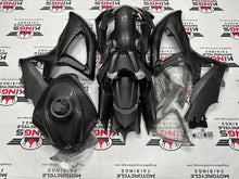SUZUKI GSXR 750 Fairings (2008-2010) Faux Carbon Fiber at KingsMotorcycleFairings.com