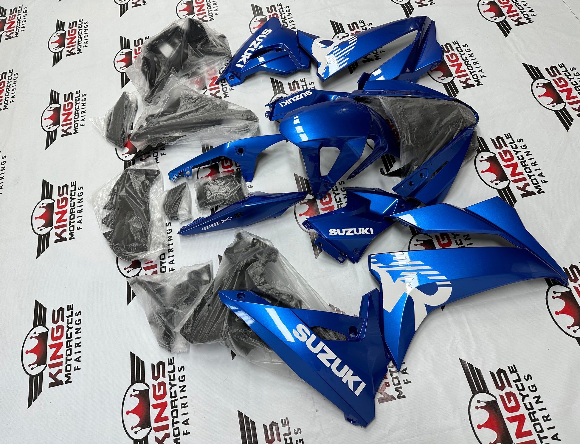 Suzuki GSX-8R Fairings (2024-2025) Metallic Blue, White at KingsMotorcycleFairings.com