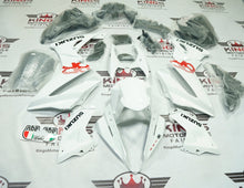 Suzuki GSX8R Fairings (2024-2025) White, Red, Black at KingsMotorcycleFairings.com