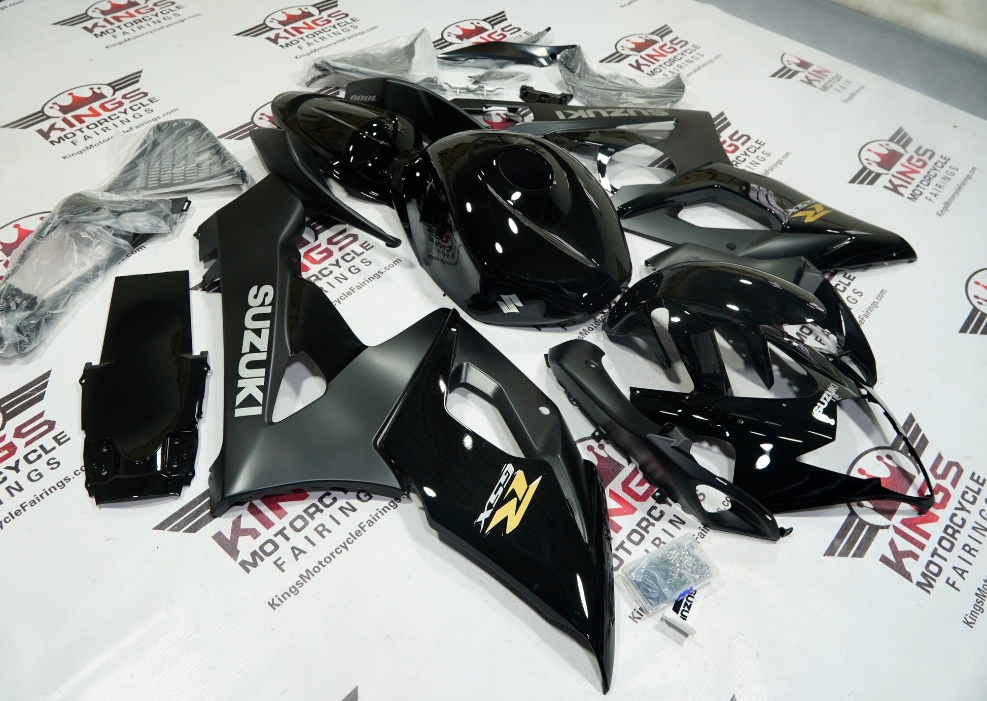 Suzuki GSX-R1000 Fairings (2005-2006)  Black, Matte Black, Silver, Gold at KingsMotorcycleFairings.com