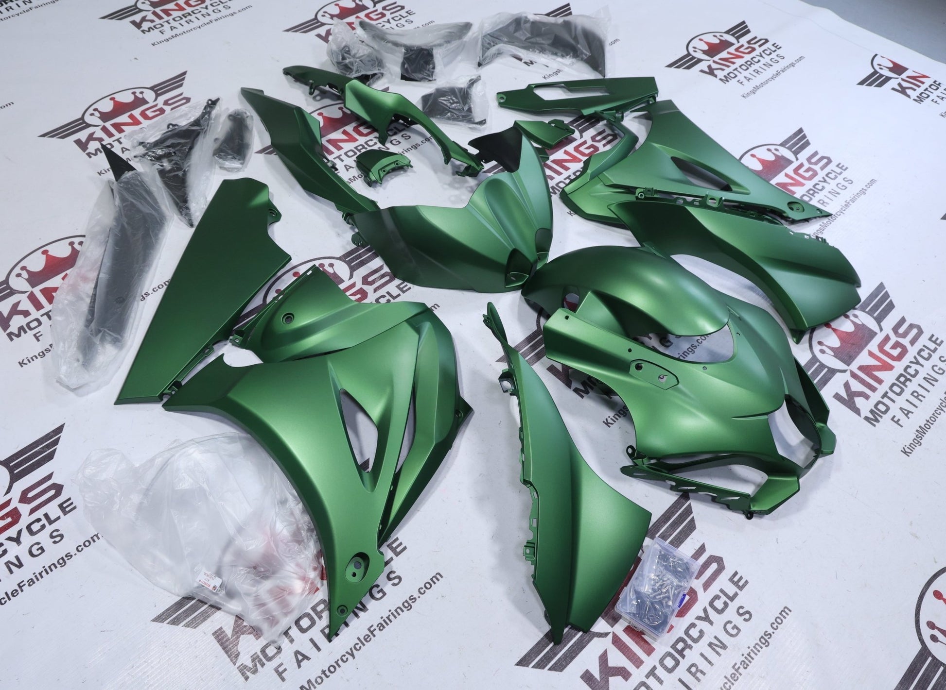Suzuki GSX-R1000 Fairings (2017-2025) Matte Army Green at KingsMotorcycleFairings.com