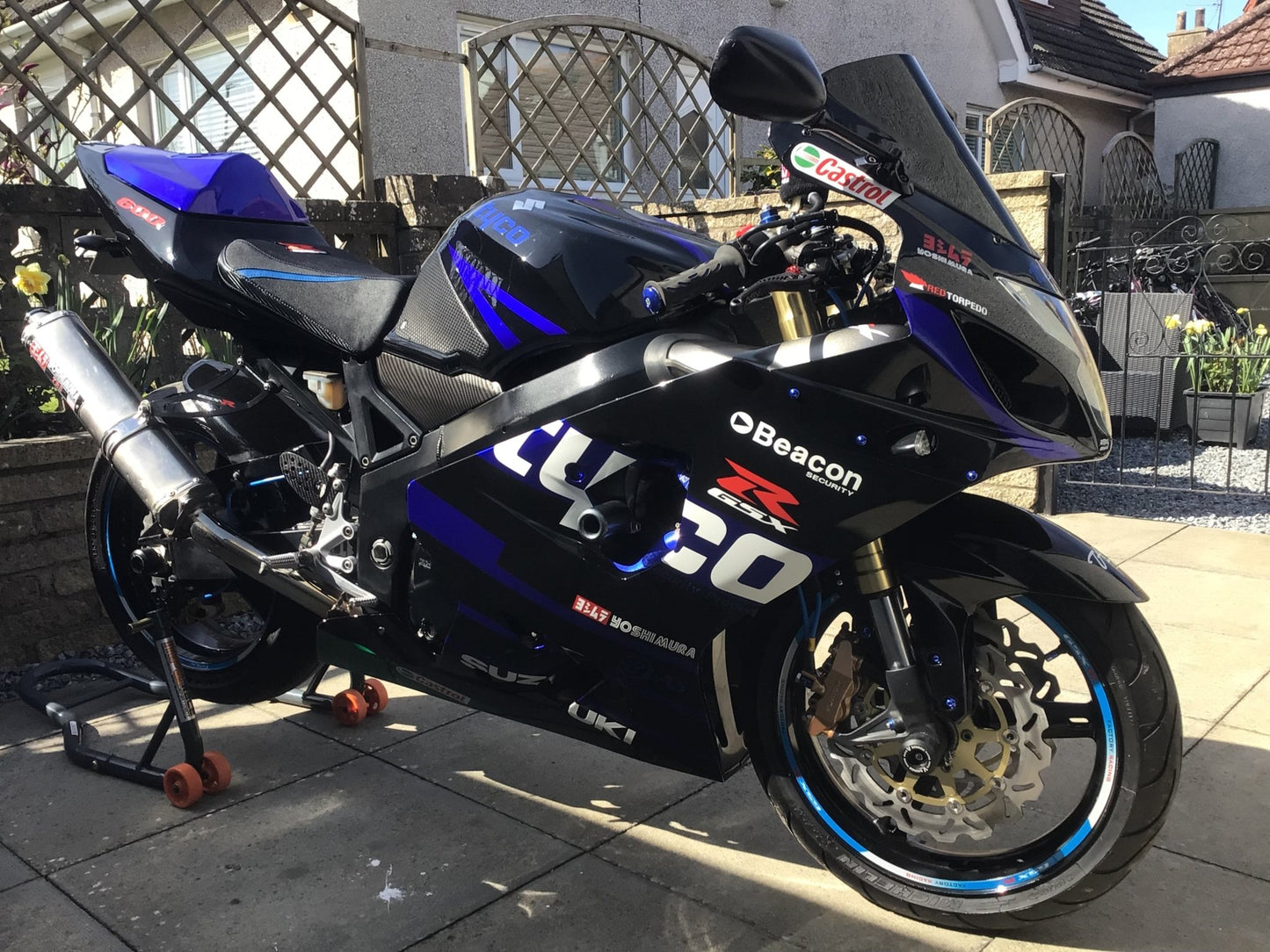 Suzuki GSXR600 Fairing Set (2004-2005) Black, Blue, Black, Green Tyco at KingsMotorcycleFairings.com