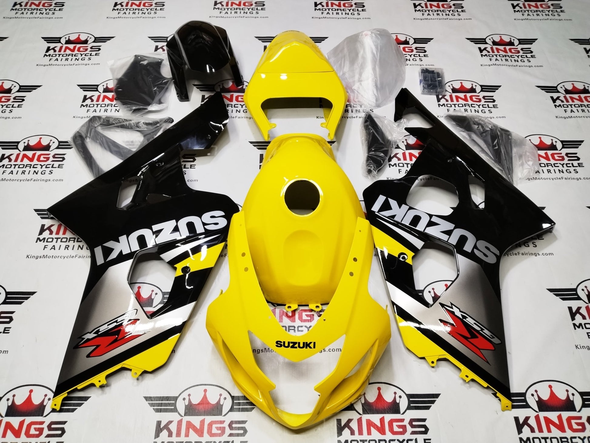 Suzuki GSX-R600 Fairings (2004-2005) Yellow, Silver, Black, White from KingsMotorcycleFairings.com