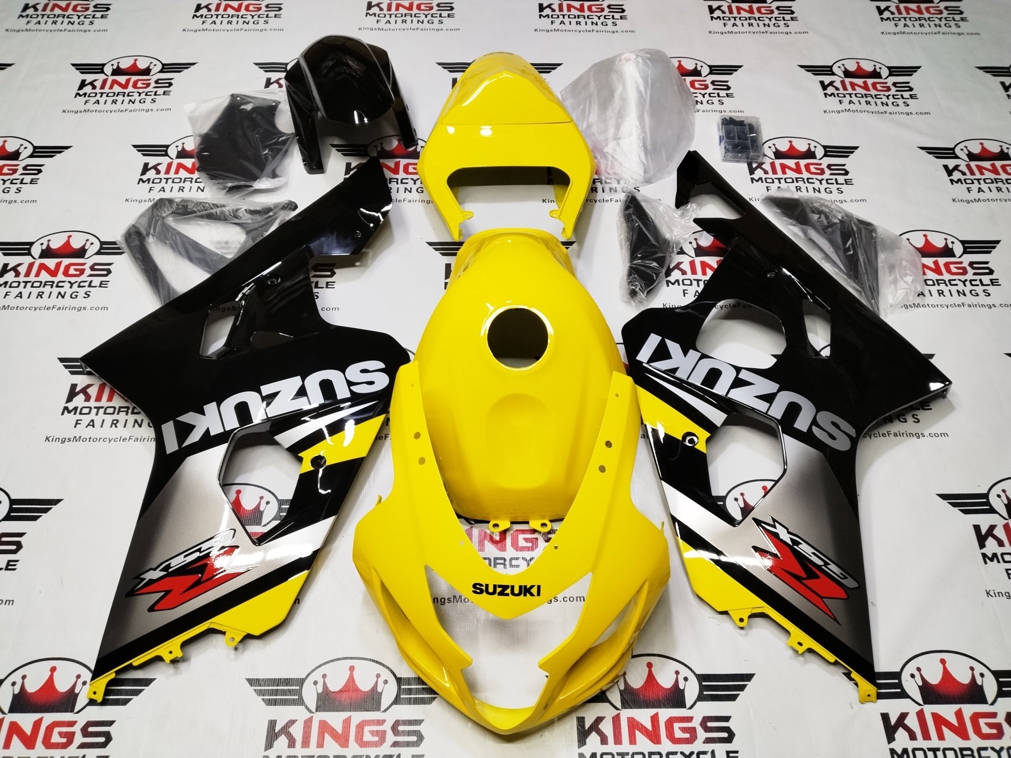 Suzuki GSX-R600 Fairings (2004-2005) Yellow, Silver, Black, White from KingsMotorcycleFairings.com