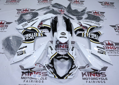 Suzuki GSX-R600 Fairings (2025-2026) Lucky Strike White, Black, Gold from KingsMotorcycleFairings.com