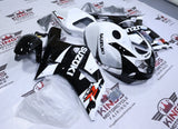 Suzuki GSX-R750 Fairing Kit (2000-2003) White, Black, Red at KingsMotorcycleFairings.com