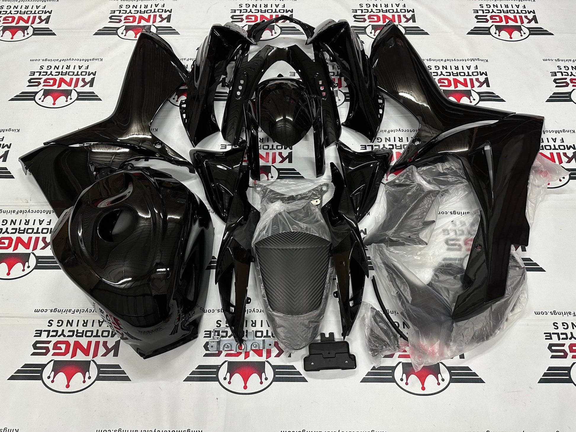 Suzuki GSX-R 750 Fairings (2025-2026) All Black at KingsMotorcycleFairings.com