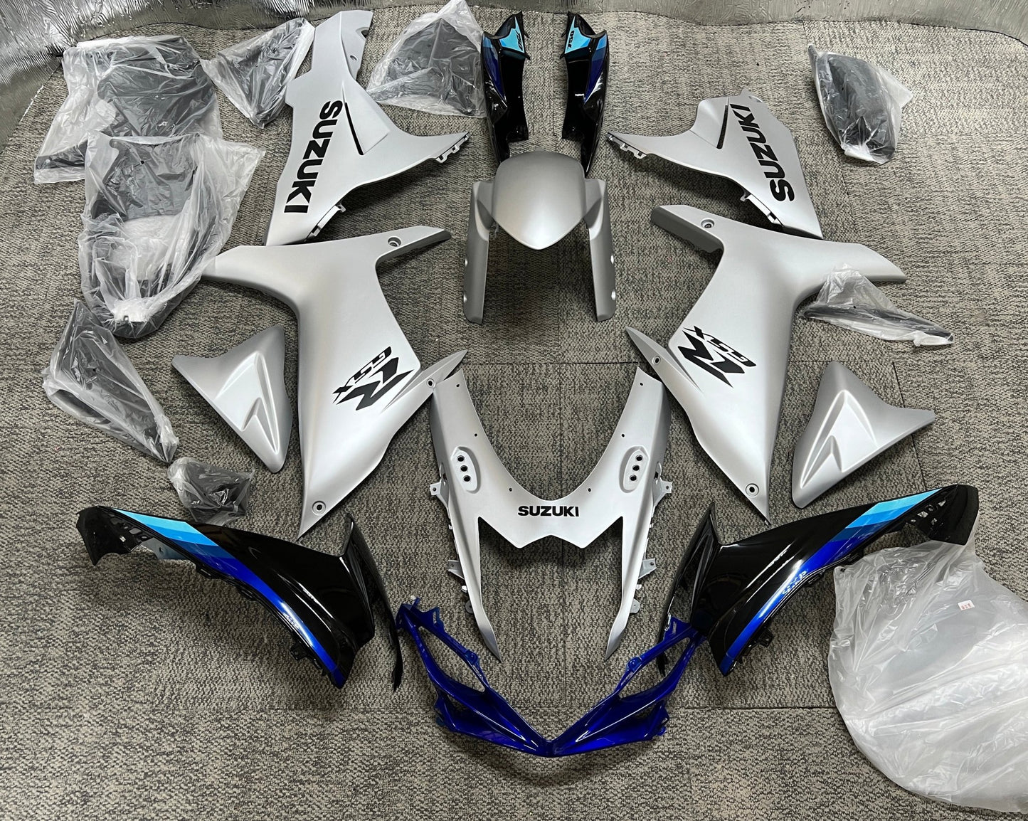 Suzuki GSX-R750 Fairings (2025-2026) Gloss Silver, Blue, Black from KingsMotorcycleFairings.com