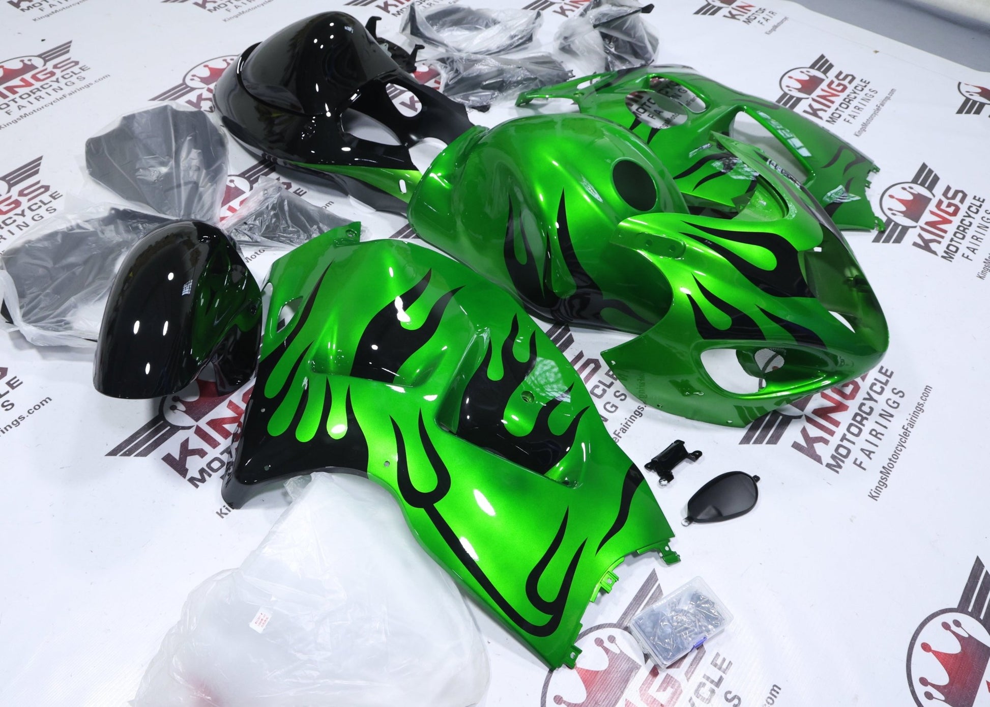 Suzuki Hayabusa Fairings (1999-2007) Green, Black Fire from KingsMotorcycleFairings.com