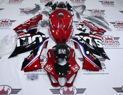 Suzuki GSXR1000 Fairings (2017-2025) Red, Black, White, Blue from KingsMotorcycleFairings.com