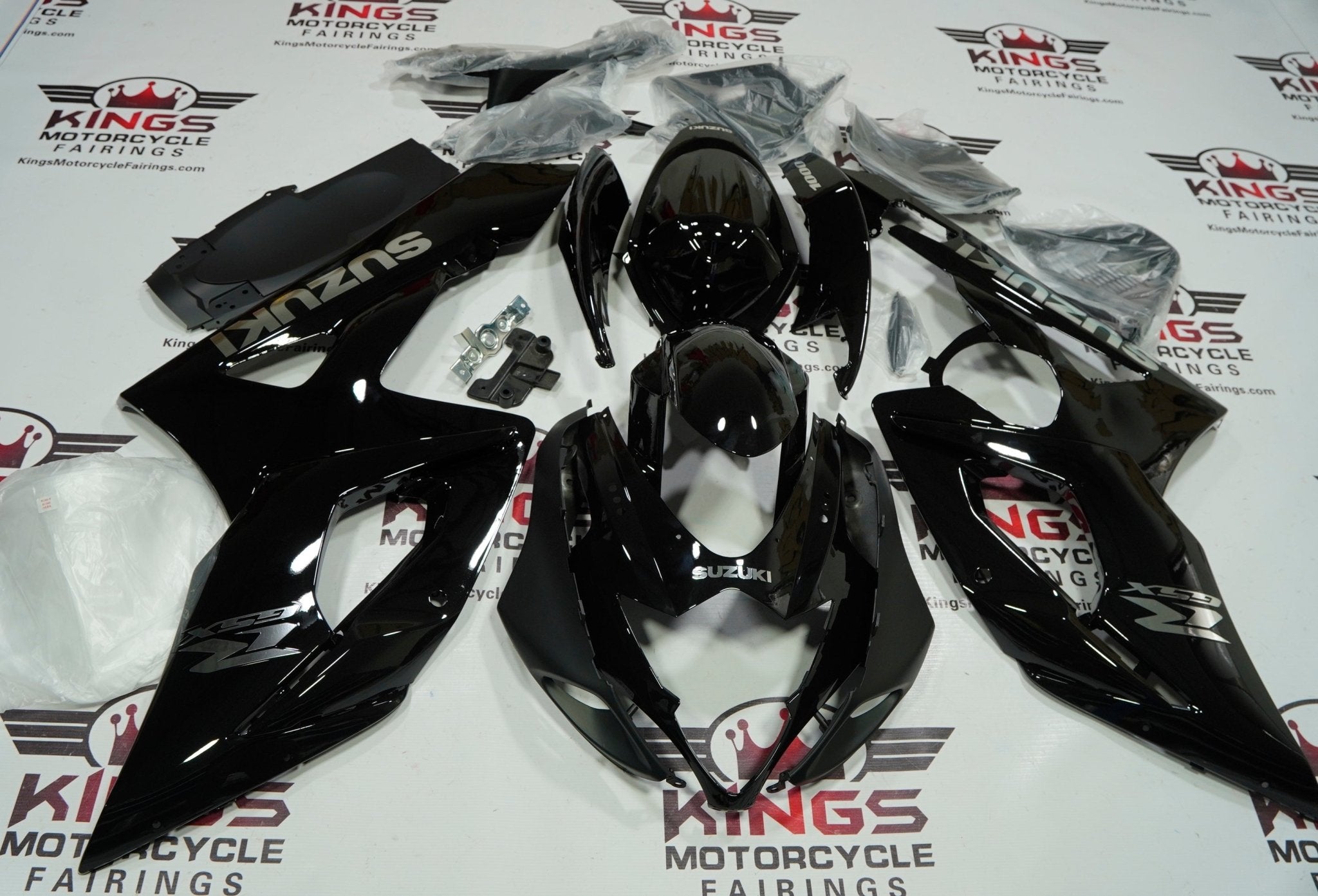 Suzuki GSXR1000 (2005-2006) Black & Chrome Fairings at KingsMotorcycleFairings.com