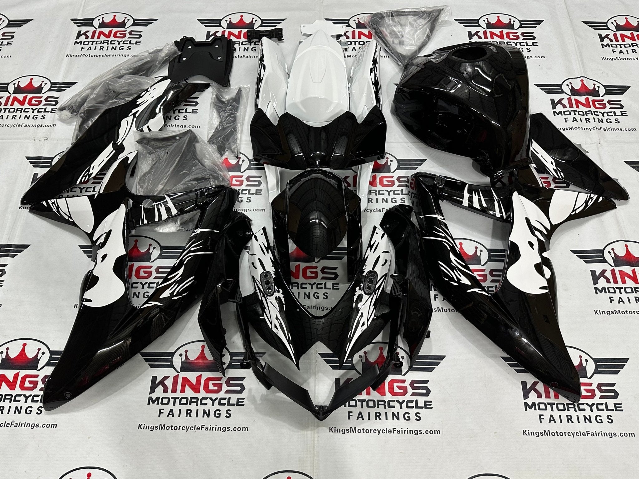 Suzuki GSXR600 Fairing Kit (2008-2010) Black, White, Woman at KingsMotorcycleFairings.com