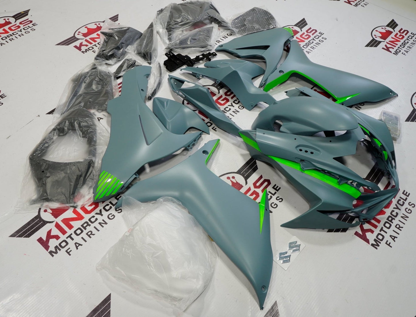 Suzuki GSXR600 Fairing Kit (2025-2026) Matte Blue Gray, Lime Green at KingsMotorcycleFairings.com
