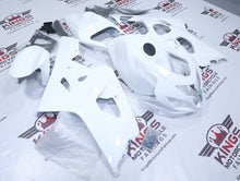 Suzuki GSXR600 Fairings (2004-2005) White Gloss at KingsMotorcycleFairings.com