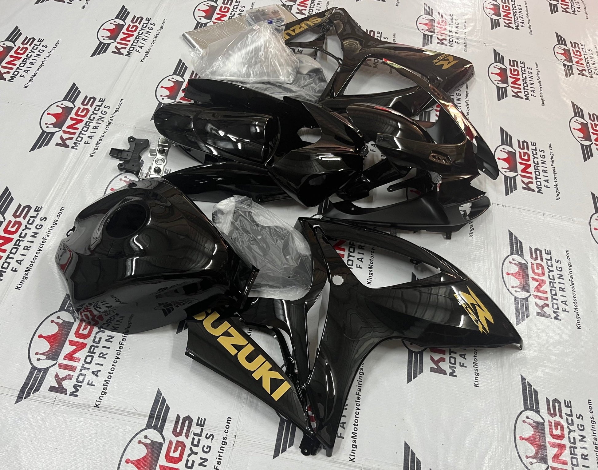 Suzuki GSXR 600 Fairings (2006-2007) Black, Gold at KingsMotorcycleFairings.com