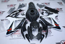 Suzuki GSXR600 Fairings (2006-2007) Faux Carbon Fiber, White, Black at KingsMotorcycleFairings.com