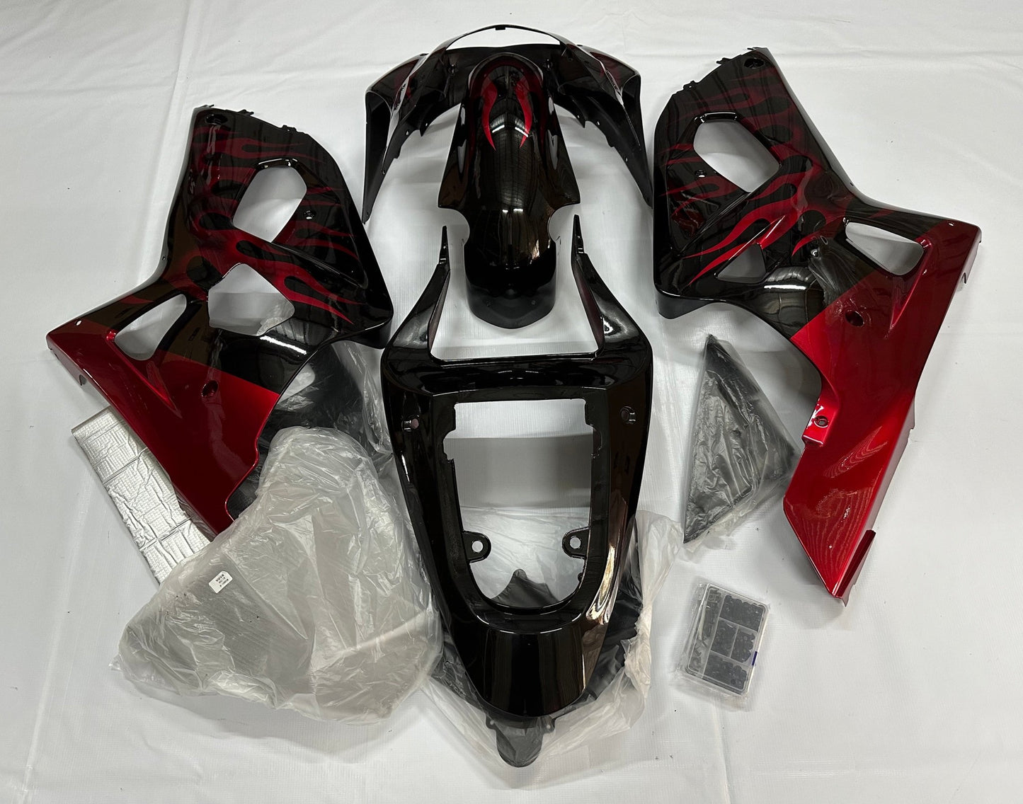 Suzuki GSXR600 (2000-2003) Black & Red Flame Fairings at KingsMotorcycleFairings.com