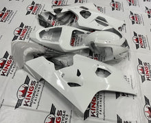 Suzuki GSXR600 (2004-2005) All White Fairings at KingsMotorcycleFairings.com 