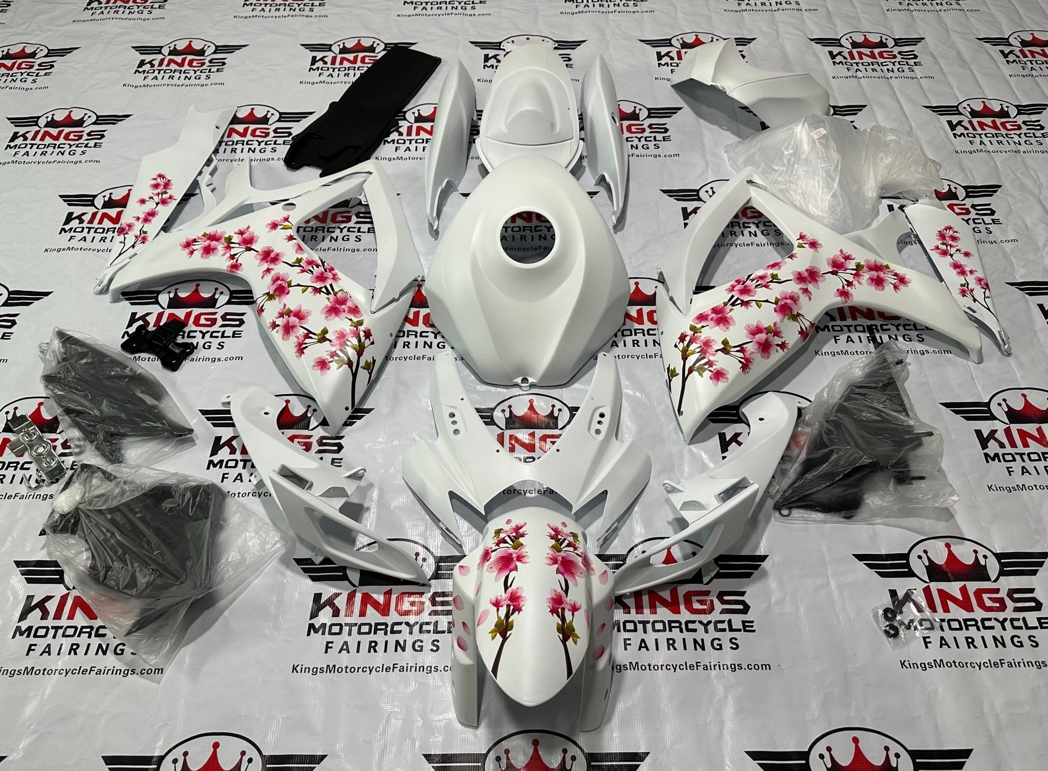 Suzuki GSXR600 (2006-2007) Matte White Cherry Blossom Fairings at KingsMotorcycleFairings.com