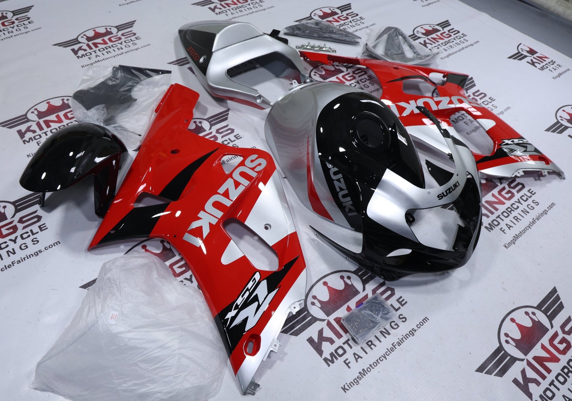 Suzuki GSXR750 Fairings (2000-2003) Red, Silver, Black Stripe from KingsMotorcycleFairings.com
