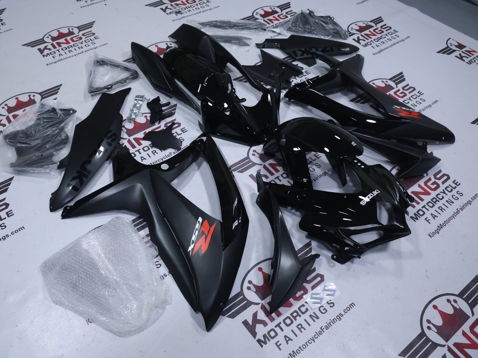 Suzuki GSXR750 Fairings (2008-2010) Black, Matte Black, Red, White from KingsMotorcycleFairings.com