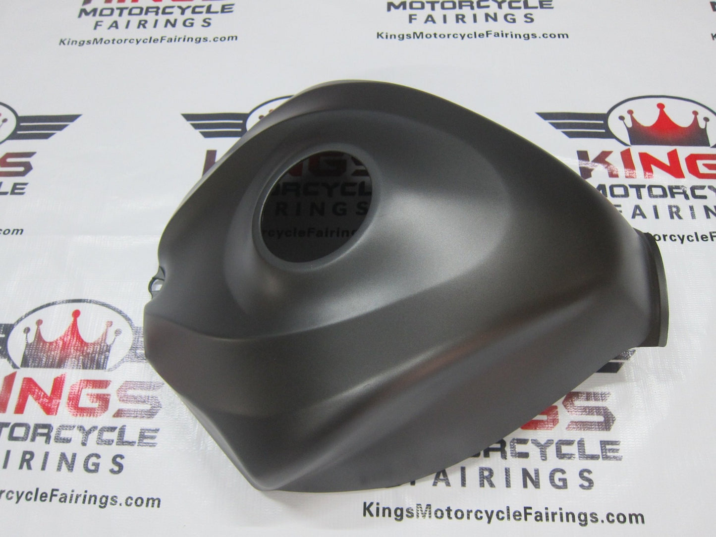 Suzuki GSXR750 Fairing Tank (2006-2007) Matte White & Matte Silver at KingsMotorcycleFairings.com