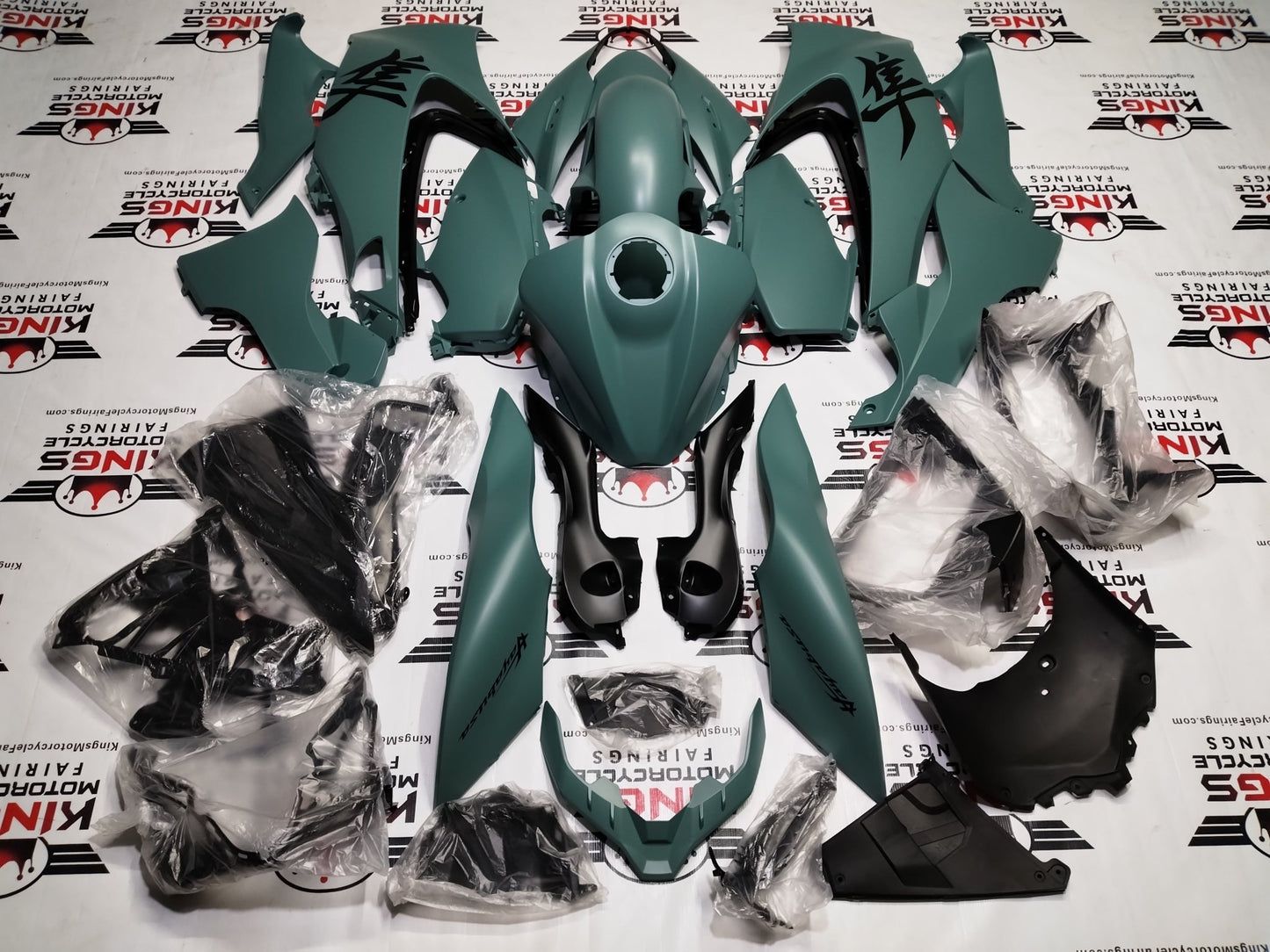 Suzuki Hayabusa Fairings (2021-2025) Matte Green, Matte Black from KingsMotorcycleFairings.com