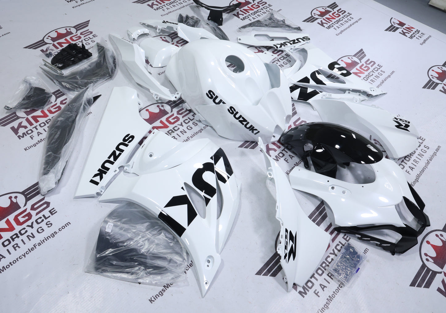 Suzuki GSX-R1000 Fairings (2017-2025) Gloss White, Black at KingsMotorcycleFairings.com