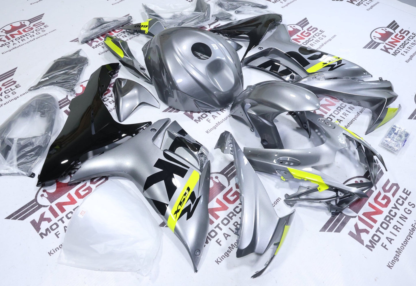 Suzuki GSX-R750 Fairings (2025-2026) Silver, Neon Yellow, Black at KingsMotorcycleFairings.com