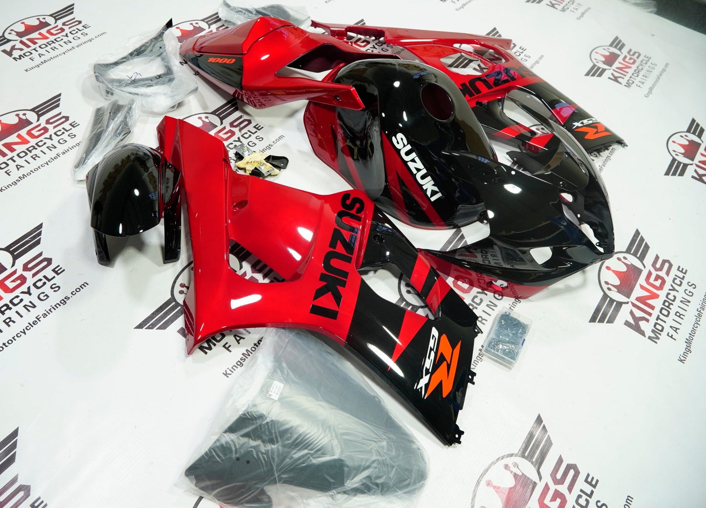 Suzuki GSXR1000 Fairings (2003-2004) Black & Candy Apple Red at KingsMotorcycleFairings.com