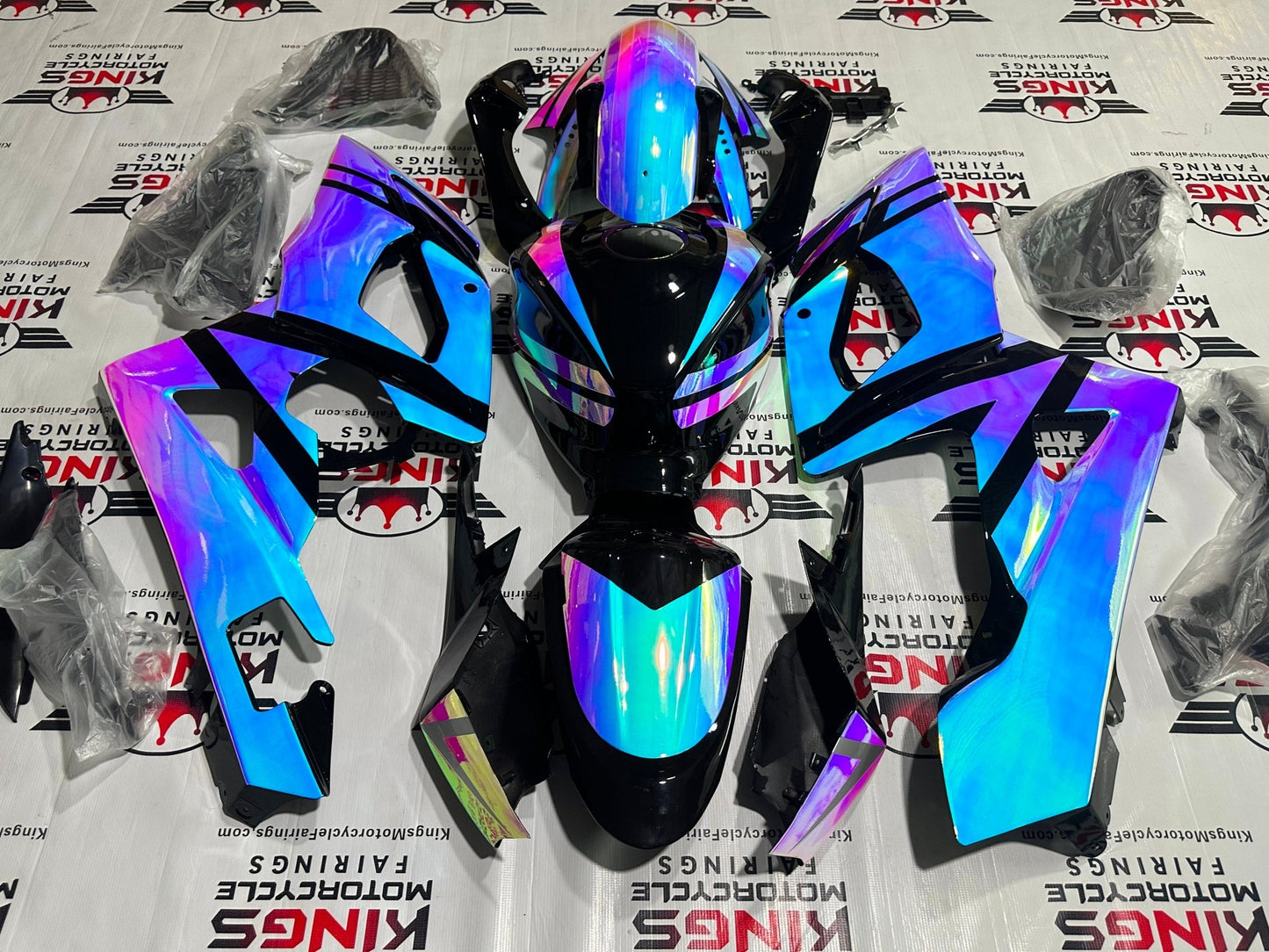 Suzuki GSXR1000 Fairings (2005-2006) Pink, Blue, Chrome Chameleon at KingsMotorcycleFairings.com