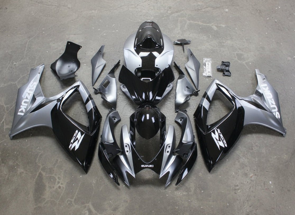 Suzuki GSXR750 Fairing Kit (2006-2007) Silver Metallic, Black, White at KingsMotorcycleFairings.com