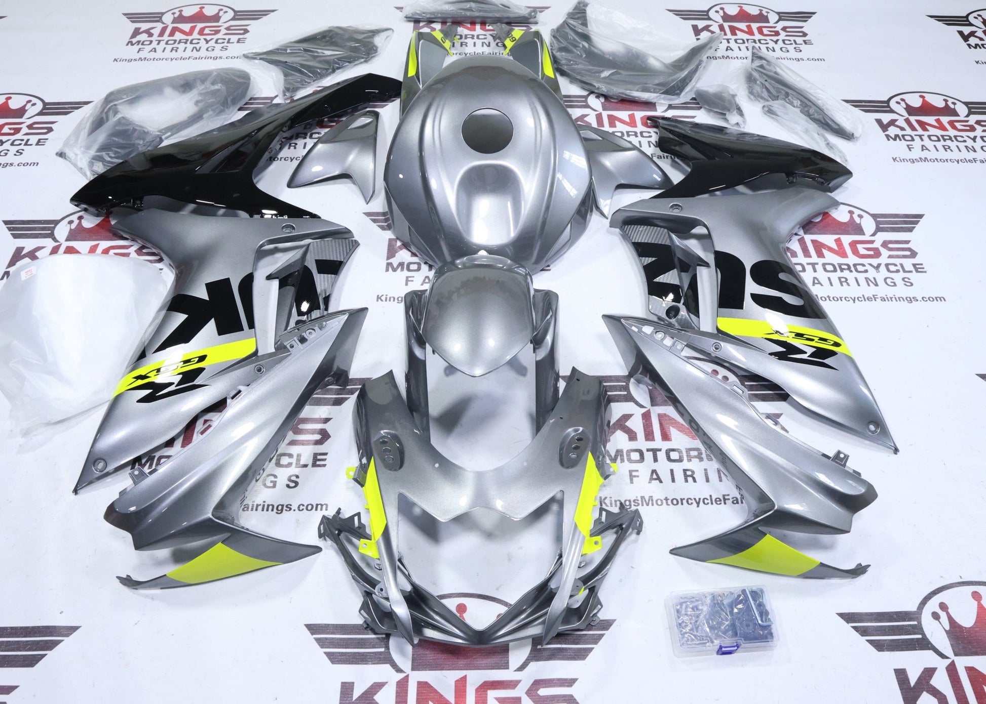 Suzuki GSXR750 Fairings (2025-2026) Silver, Neon Yellow, Black from KingsMotorcycleFairings.com
