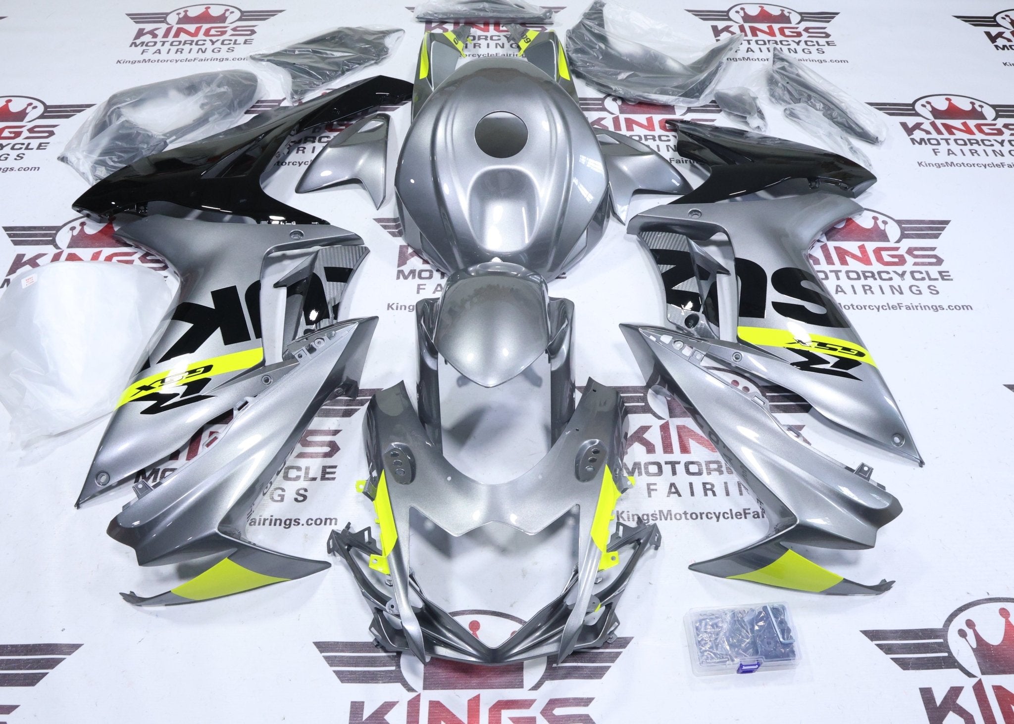 Suzuki GSXR750 Fairings (2025-2026) Silver, Neon Yellow, Black from KingsMotorcycleFairings.com