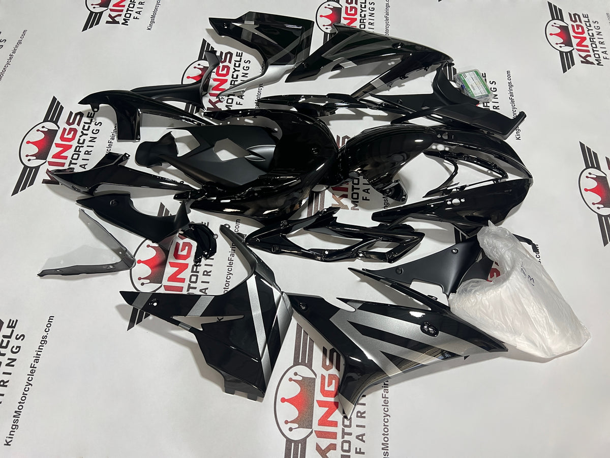 Triumph Daytona 675 Fairings (2013-2016) Black, Silver Stripes from KingsMotorcycleFairings.com