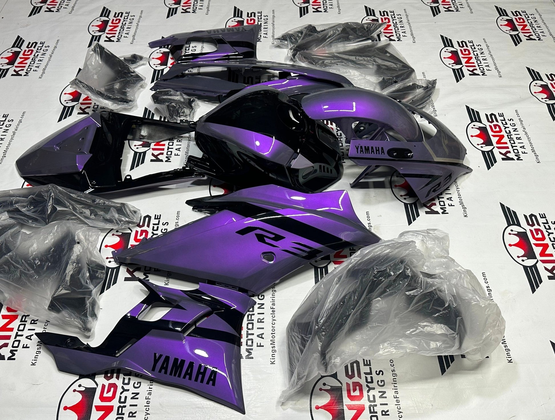YAMAHA R3 Fairing Set (2022-2024) Chameleon Purple, Gray at KingsMotorcycleFairings.com