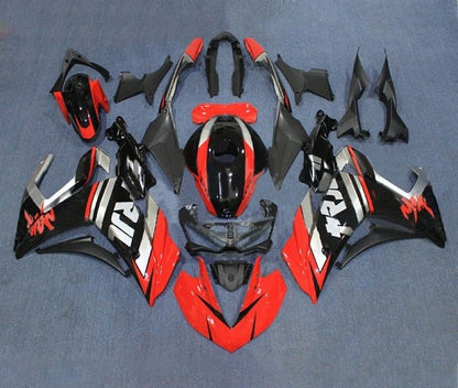 YAMAHA YZF-R3 Fairings (2015-2018) Red, Black, Silver at KingsMotorcycleFairings.com