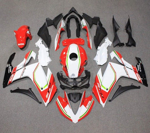 YAMAHA YZF-R3 Fairings (2015-2018) Red, White, Green at KingsMotorcycleFairings.com