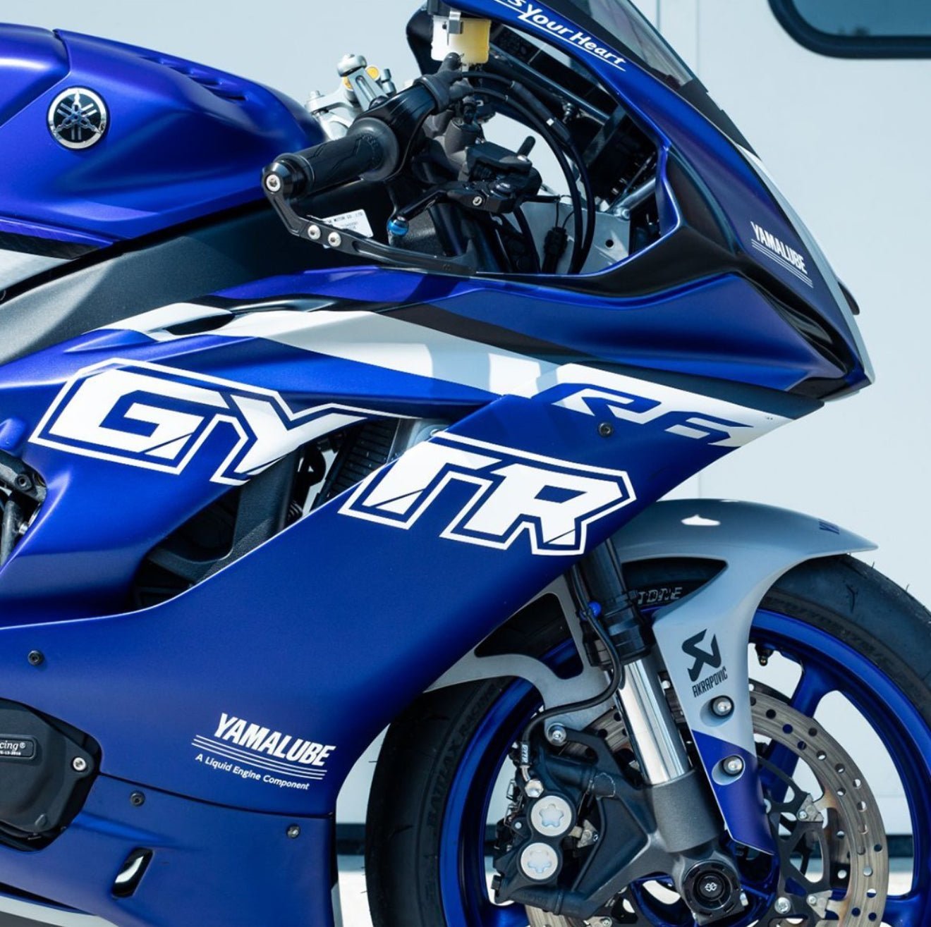 YAMAHA YZF-R6 Fairing Kit (2017-2022) Blue, White, Light Gray at KingsMotorcycleFairings.com