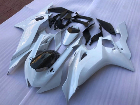 YAMAHA R6 Fairings (2017-2022) White, Black at KingsMotorcycleFairings.com