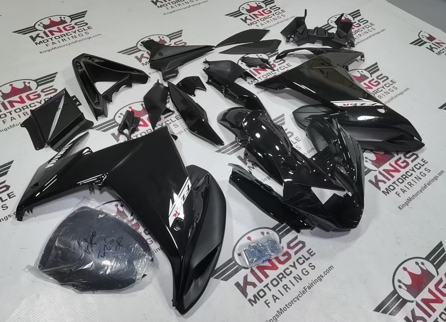 Yamaha FZ6R Fairings (2009-2015) Black, White at KingsMotorcycleFairings.com