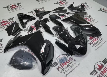 Yamaha FZ6R Fairings (2009-2015) Black, White at KingsMotorcycleFairings.com