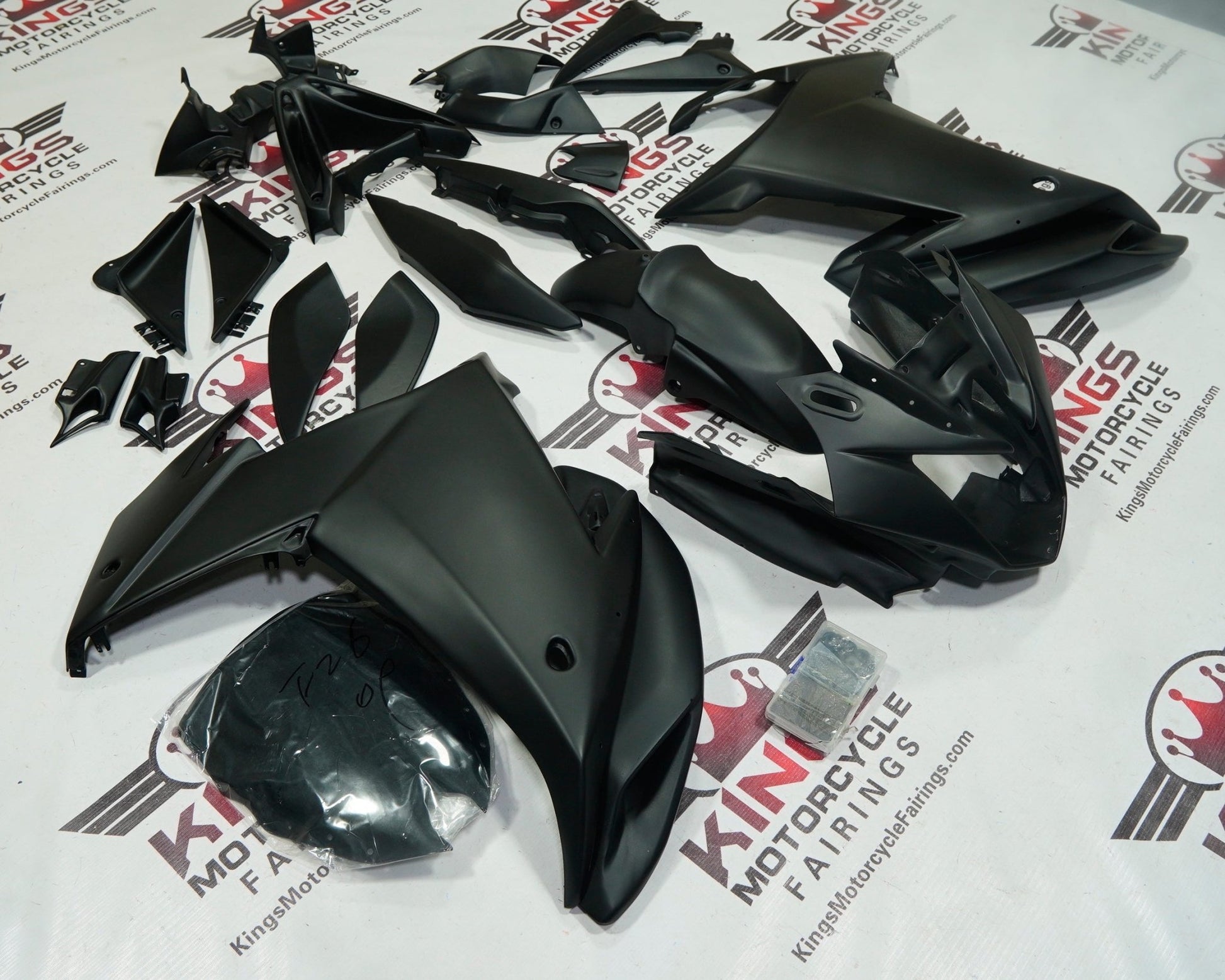 Yamaha FZ6R Fairings (2009-2015) Flat Black at KingsMotorcycleFairings.com