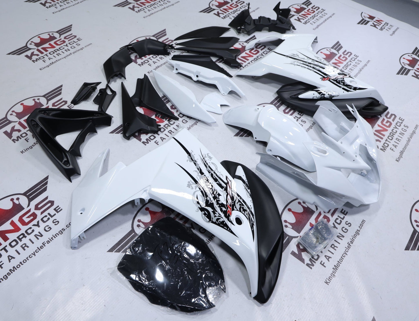 Yamaha FZ6R Fairings (2009-2015) White, Black Tribal from KingsMotorcycleFairings.com