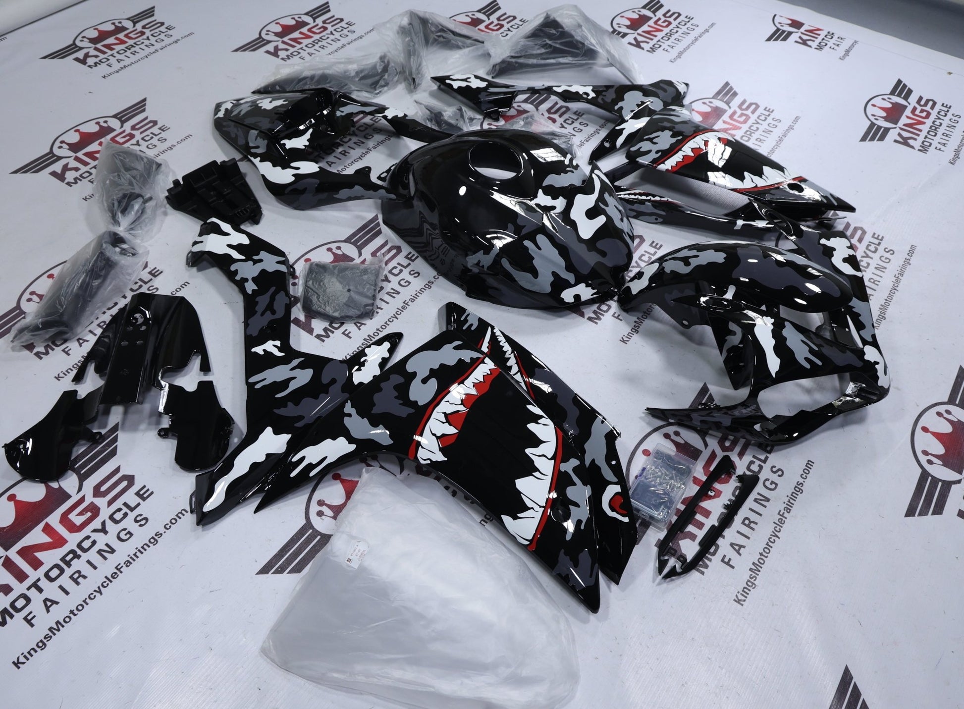 Yamaha R1 Fairings (2007-2008) Black, Gray Camouflage Shark at KingsMotorcycleFairings.com