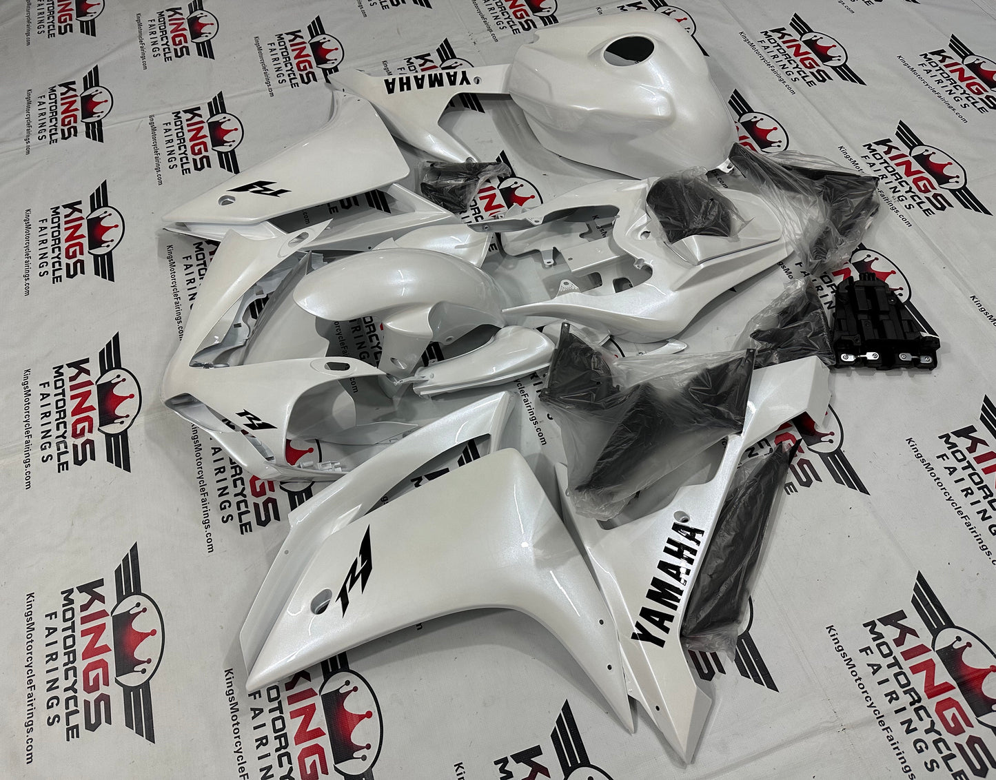 Yamaha R1 Fairings (2007-2008) Pearlescent White, Black at KingsMotorcycleFairings.com